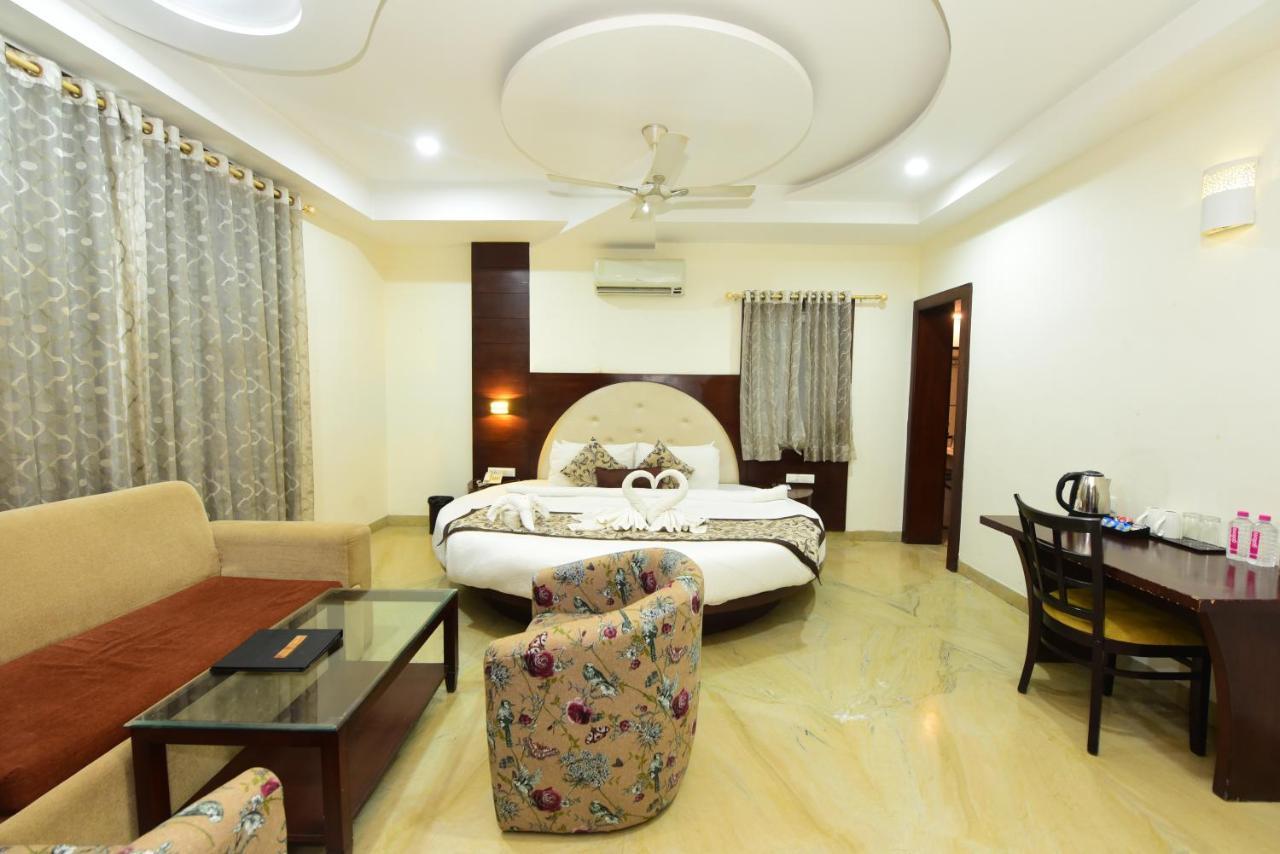 Hotel Yois Udaipur Eksteriør billede